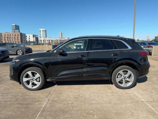 2025 Audi Q5 Premium Plus TFSI quattro S tronic