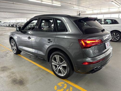 2025 Audi Q5 45 S line Premium