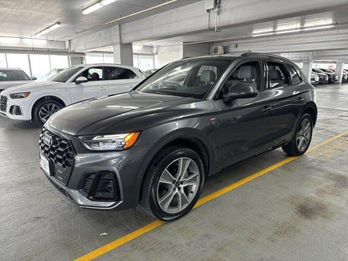 2025 Audi Q5 45 S line Premium
