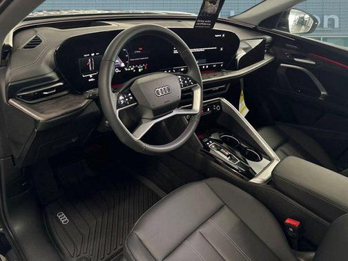 2025 Audi Q5 Premium Plus TFSI quattro S tronic