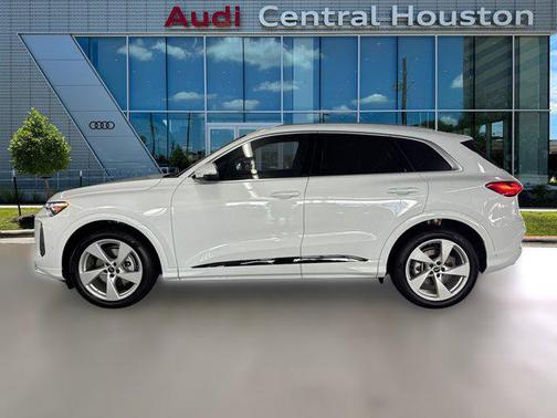 2025 Audi Q5 Prestige
