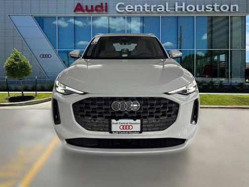 2025 Audi Q5 Prestige