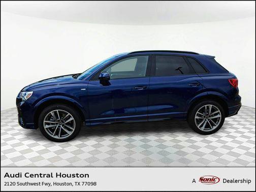 2025 Audi Q3 Premium 45 TFSI S line quattro Tiptronic