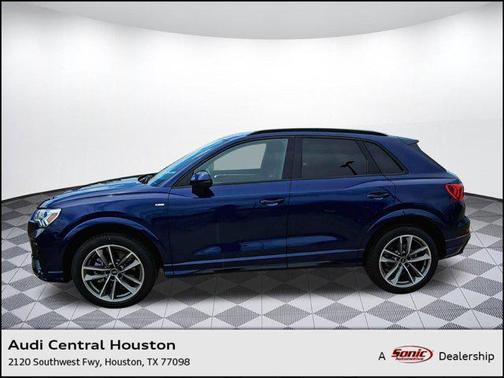 2025 Audi Q3 Premium 45 TFSI S line quattro Tiptronic