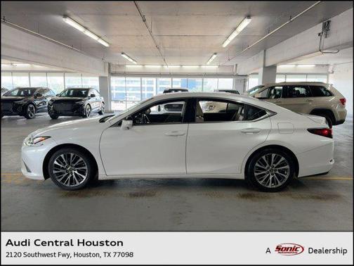 2020 Lexus ES 350 Base