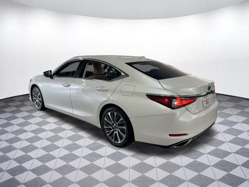 2020 Lexus ES 350 Base