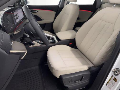 Arkona White 2026 Audi Q5 Premium TFSI quattro S tronic