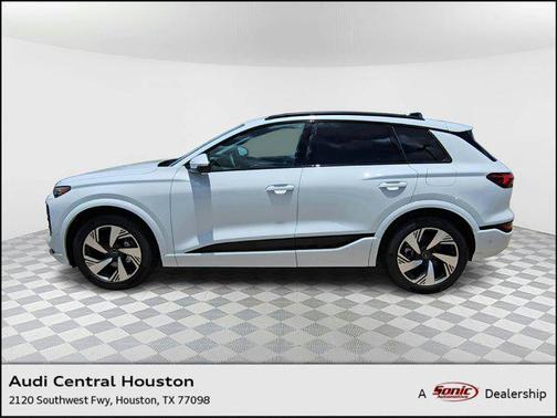2025 Audi Q6 e-tron Prestige quattro