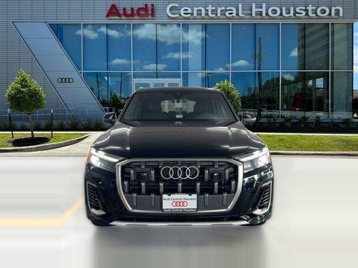 2026 Audi Q7 55 Premium Plus