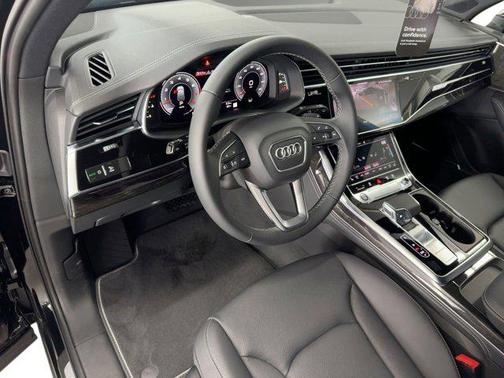 2026 Audi Q7 55 Premium Plus