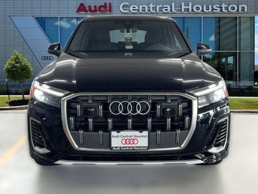 2026 Audi Q7 55 Premium Plus