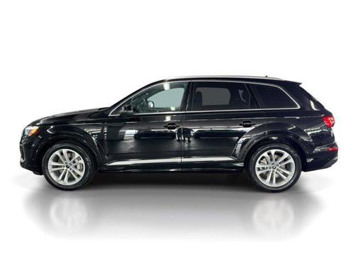 2026 Audi Q7 55 Premium Plus
