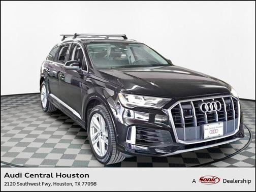 2022 Audi Q7 55 Premium Plus