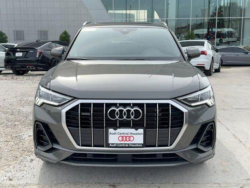 2023 Audi Q3 45 S line Premium Plus