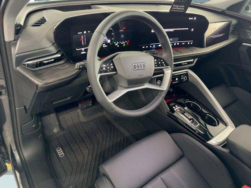 2025 Audi Q5 Prestige TFSI quattro S tronic