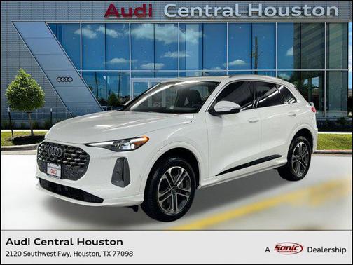 2025 Audi Q5 Premium Plus TFSI quattro S tronic