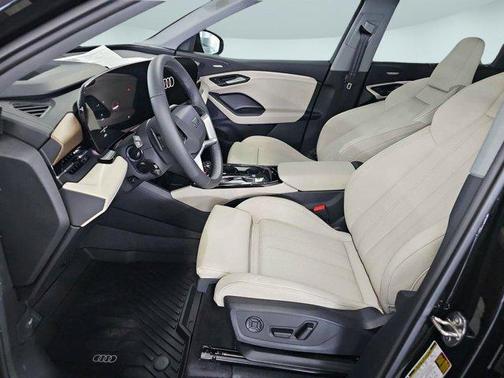 2025 Audi Q6 e-tron Premium Plus quattro
