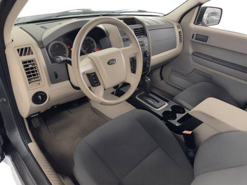 2009 Ford Escape XLS