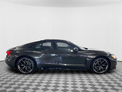 2025 Audi S e-tron GT Premium Plus