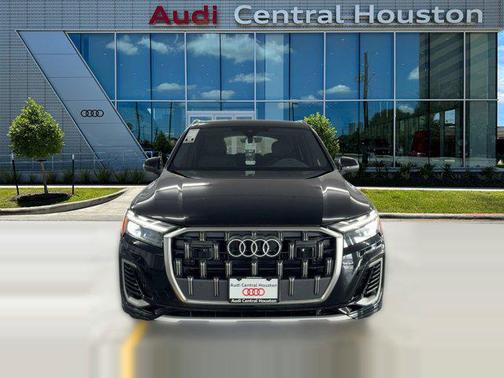 2026 Audi Q7 55 Premium Plus