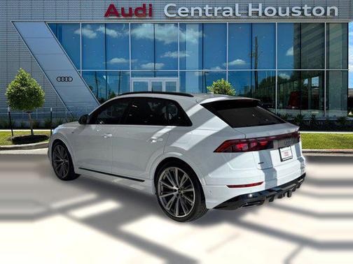 2026 Audi Q8 55 Prestige