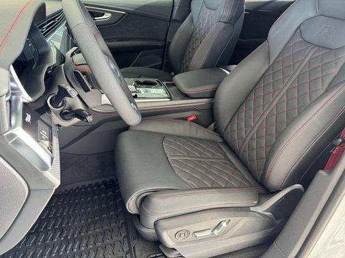 2026 Audi Q8 55 Prestige