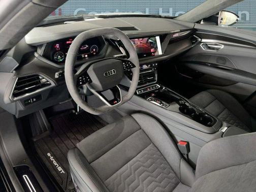 2026 Audi S e-tron GT Prestige quattro