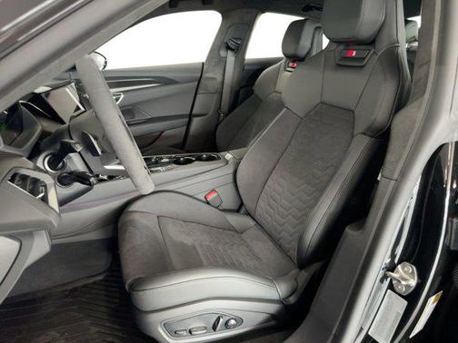 2026 Audi S e-tron GT Prestige quattro