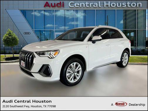 2025 Audi Q3 Premium 45 TFSI S line quattro Tiptronic