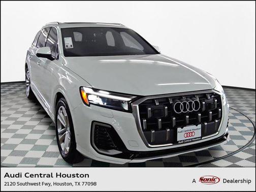 2025 Audi Q7 55 Premium Plus
