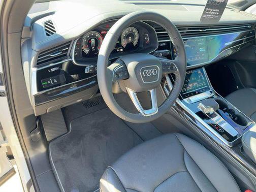 2026 Audi Q7 55 Premium Plus