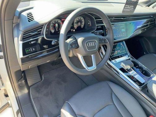 2026 Audi Q7 55 Premium Plus