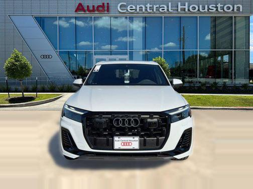 2026 Audi Q7 55 Premium Plus