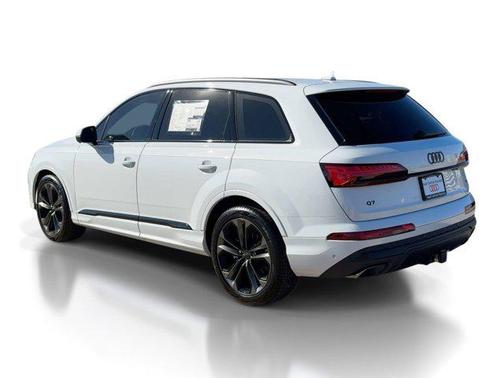 2026 Audi Q7 55 Premium Plus