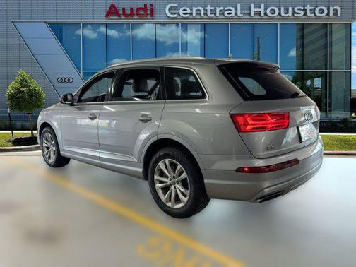 2019 Audi Q7 55 Premium