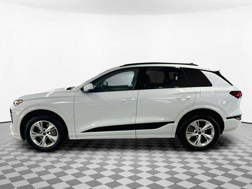 2025 Audi Q6 e-tron Premium