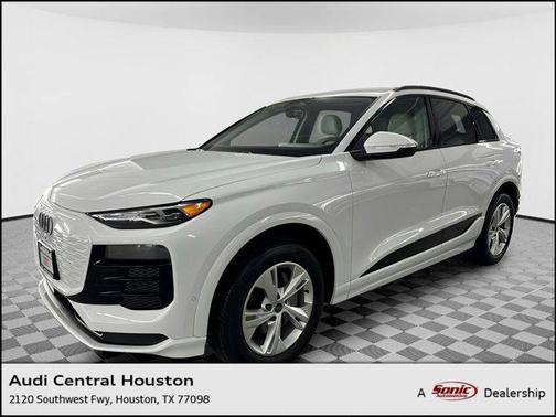 2025 Audi Q6 e-tron Premium