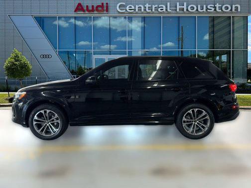 2026 Audi Q7 45 Premium