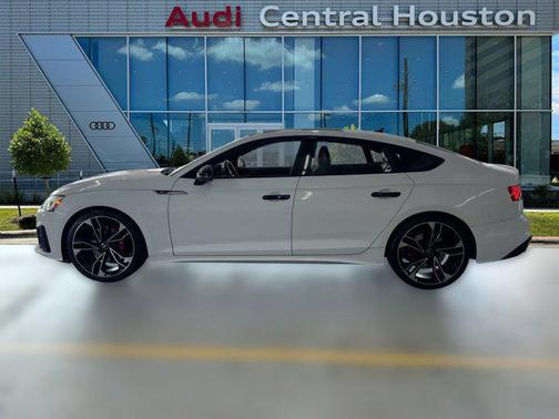 2022 Audi S5 Premium Plus TFSI quattro Tiptronic