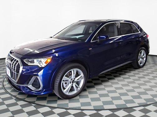 2024 Audi Q3 Premium Plus 45 TFSI S line quattro Tiptronic