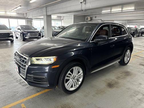 2020 Audi Q5 45 Premium Plus