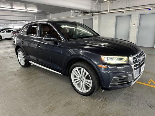 2020 Audi Q5 45 Premium Plus