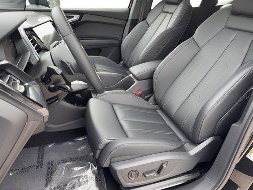 2023 Audi Q4 e-tron Prestige 50 quattro