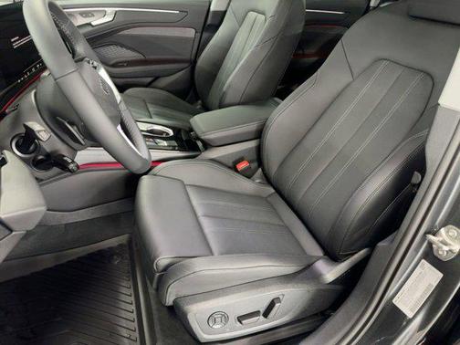 2026 Audi A6 Premium Plus quattro S tronic