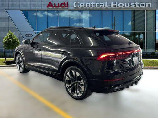 2026 Audi Q8 55 Premium Plus