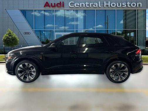 2026 Audi Q8 55 Premium Plus