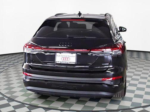 2025 Audi Q4 e-tron Premium Plus 55 quattro