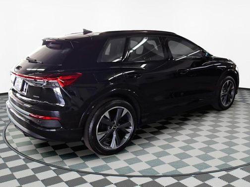 2025 Audi Q4 e-tron Premium Plus 55 quattro