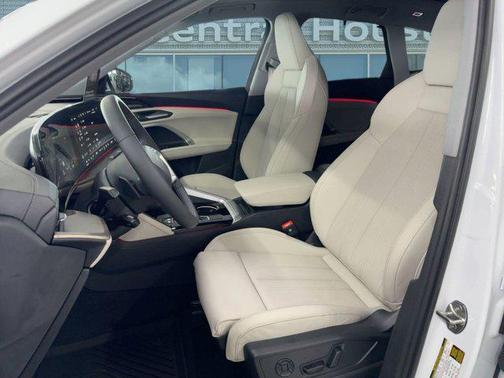 2025 Audi Q5 Prestige TFSI quattro S tronic