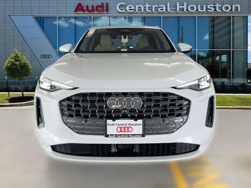 2025 Audi Q5 Prestige TFSI quattro S tronic